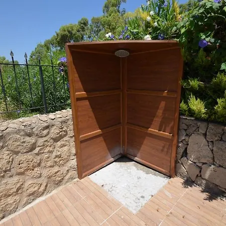 Manolya Garden * Lapithos (Northern Cyprus)