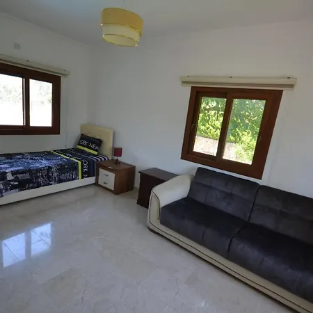 Manolya Garden Holiday home *